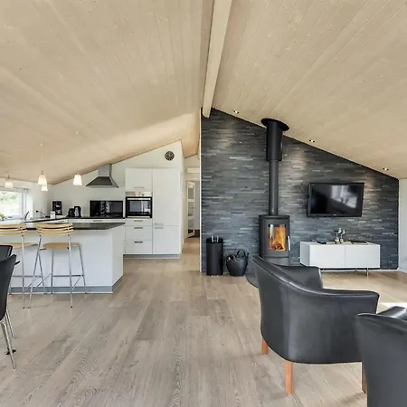 Lav - 3-8km From The Sea By Interhome بيت للعطل Tagholm