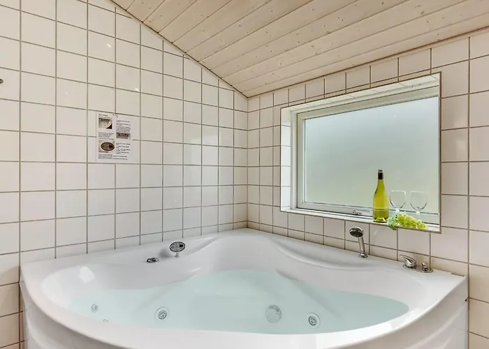 Lav - 3-8km From The Sea By Interhome * Tagholm