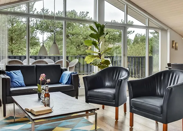 Feriehus Lav - 3-8km From The Sea By Interhome Tagholm